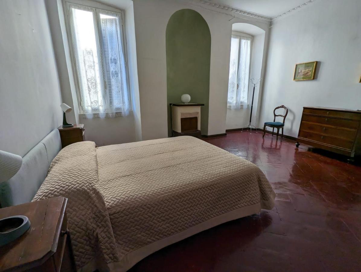 Papavero Piazza Delfino Бергамо Екстериор снимка